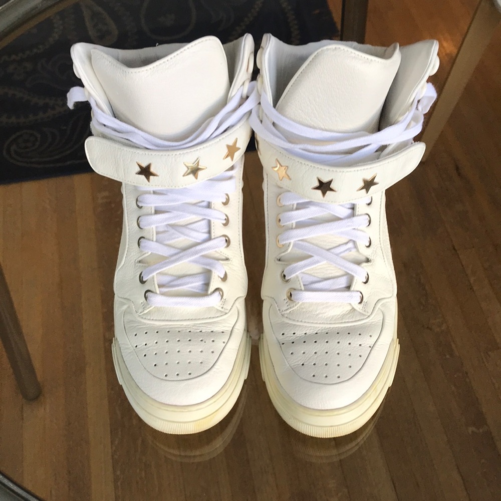 Givenchy Tyson leather sneakers